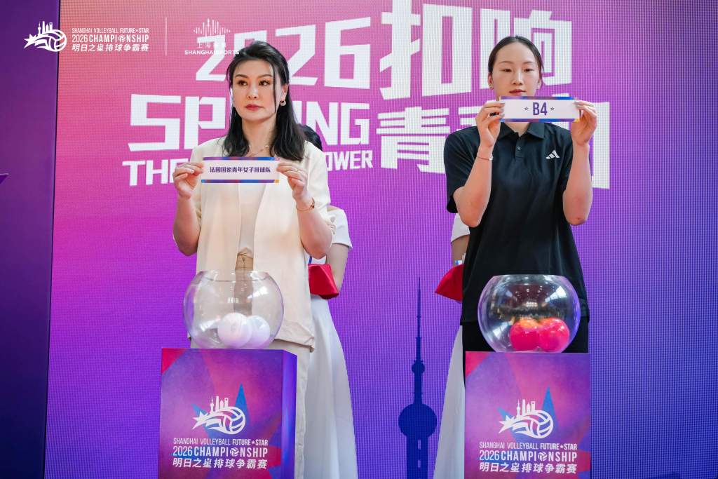 詹姆斯下家争夺进入白热化：三大热门球队谁能最终胜出？