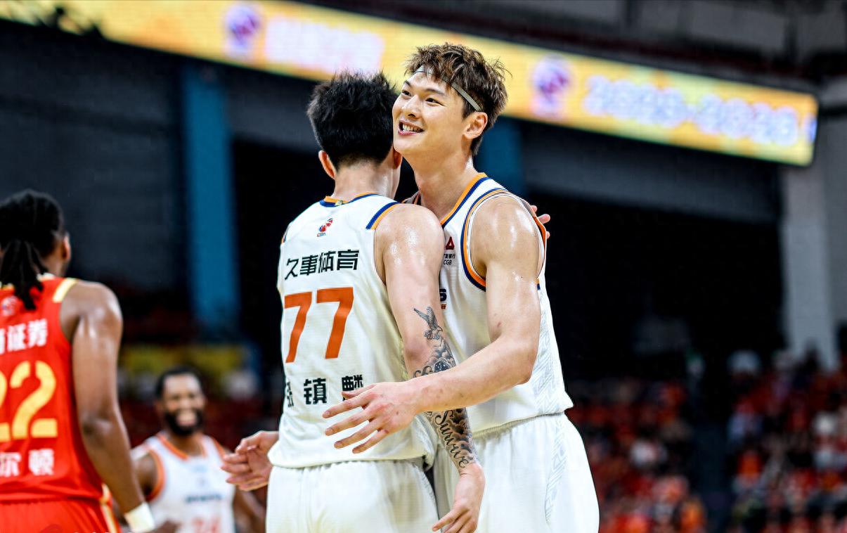 文班亚马坦言疲劳侵袭，但拒绝以此开脱